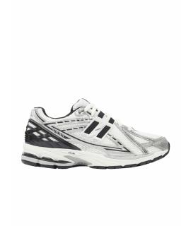 NEW BALANCE Низкие кроссовки / кеды