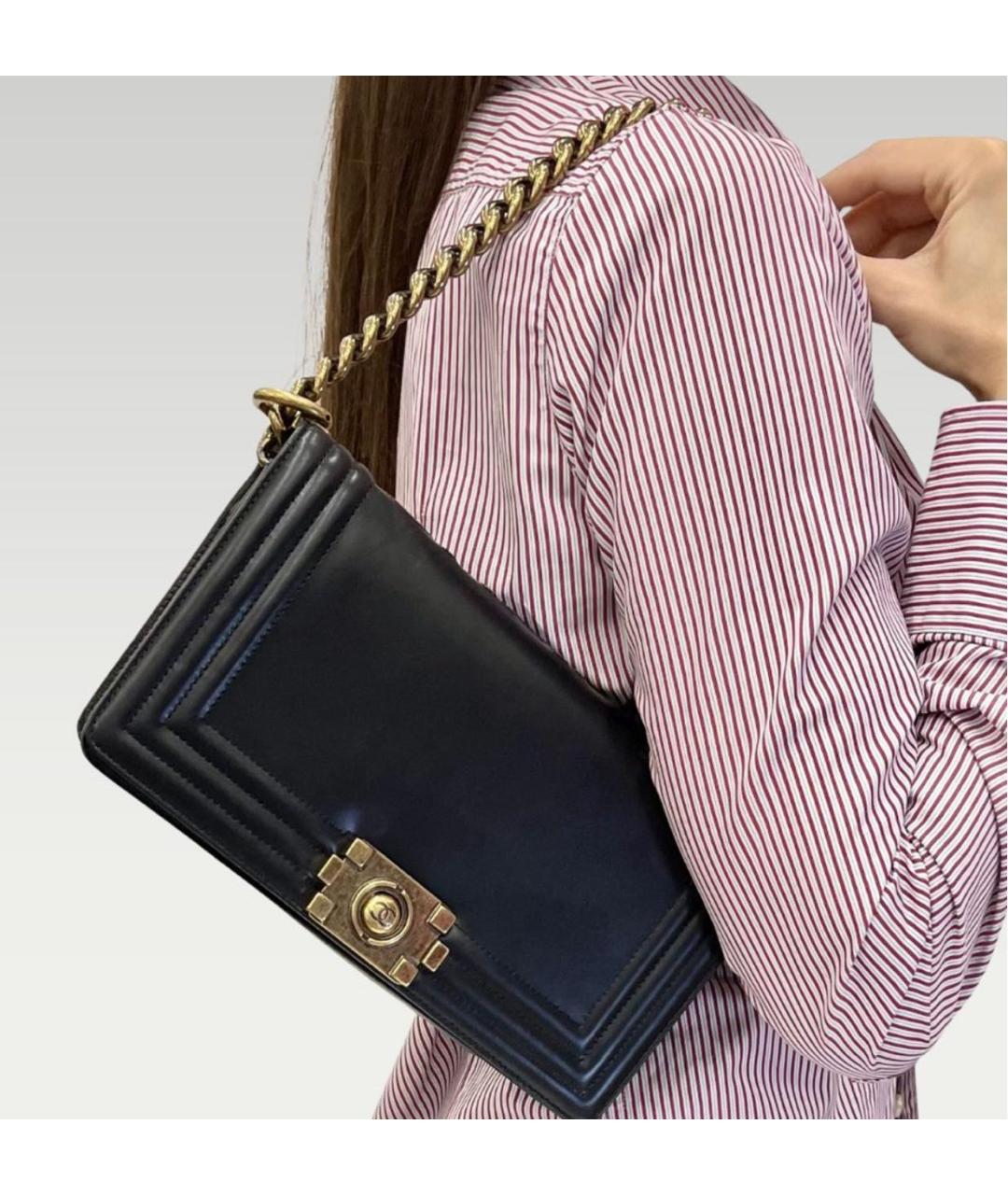 CHANEL Черная кожаная сумка через плечо, фото 6