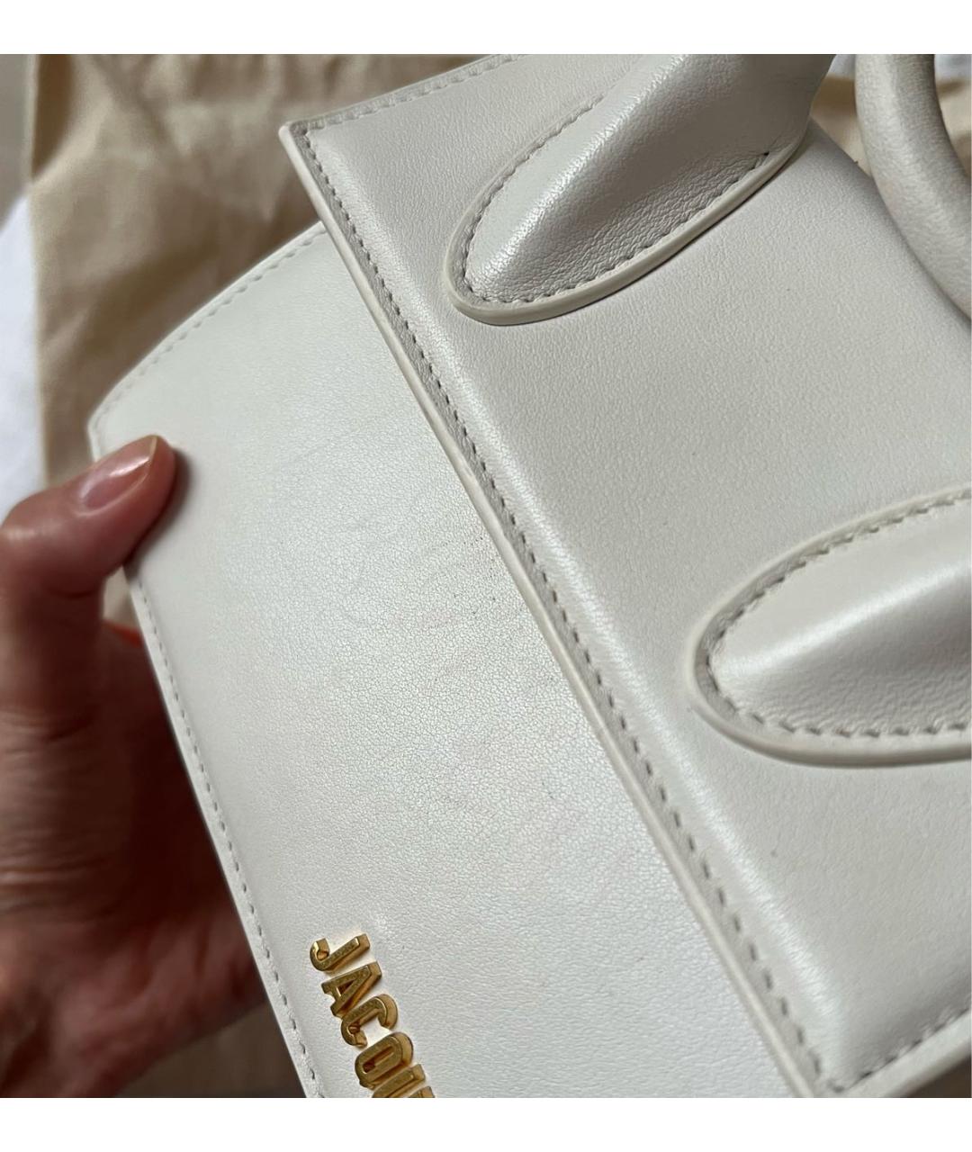 JACQUEMUS Белая кожаная сумка с короткими ручками, фото 5