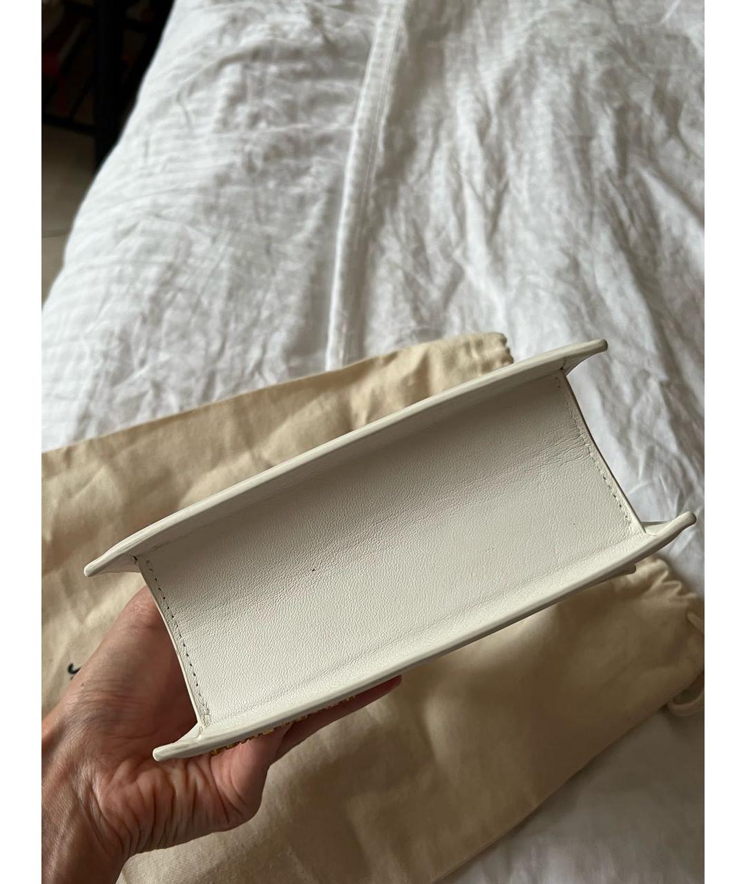 JACQUEMUS Белая кожаная сумка с короткими ручками, фото 8