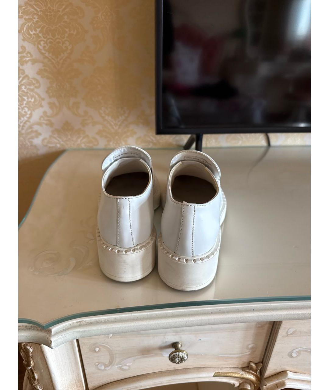 PRADA Белые кожаные лоферы, фото 8