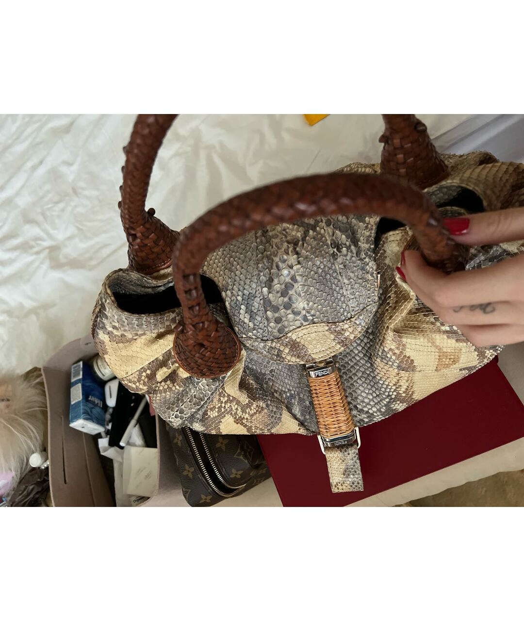 FENDI VINTAGE Коричневая сумка тоут из экзотической кожи, фото 4