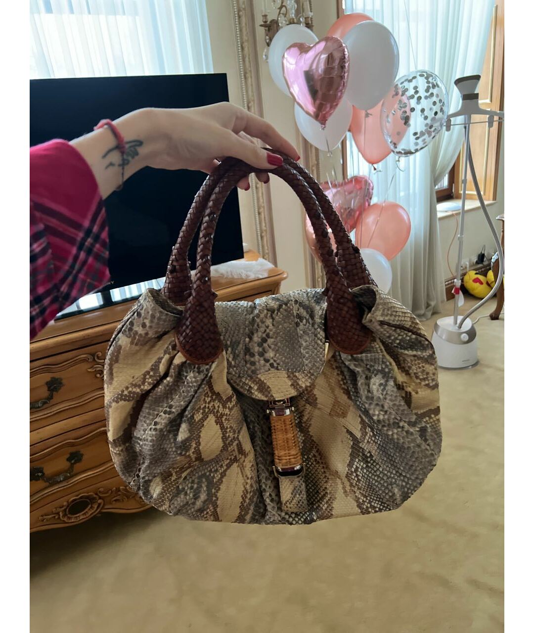 FENDI VINTAGE Коричневая сумка тоут из экзотической кожи, фото 7
