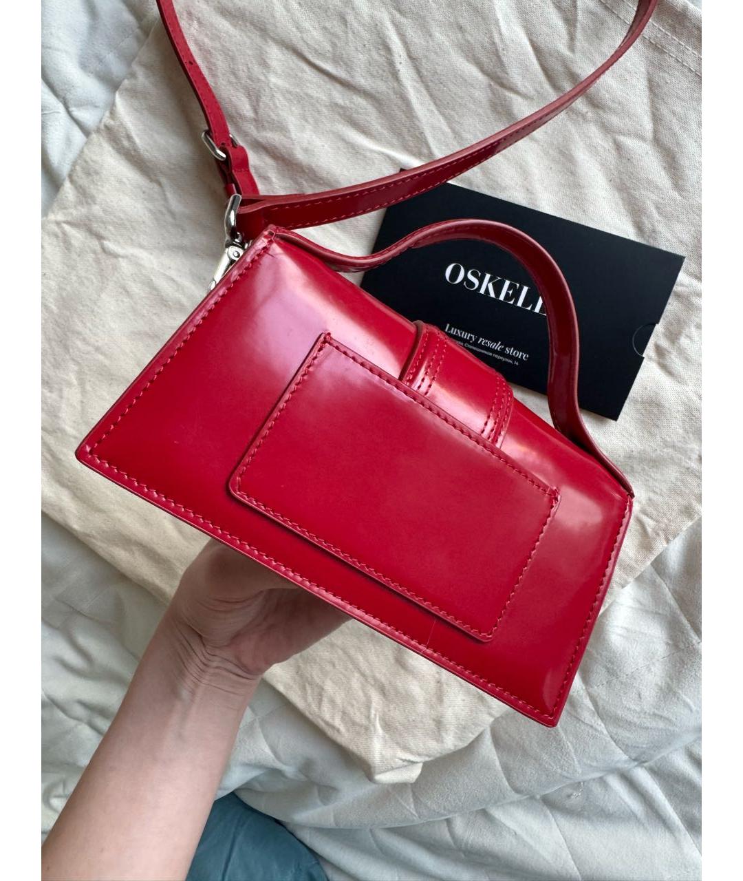 JACQUEMUS Красная сумка с короткими ручками из лакированной кожи, фото 2