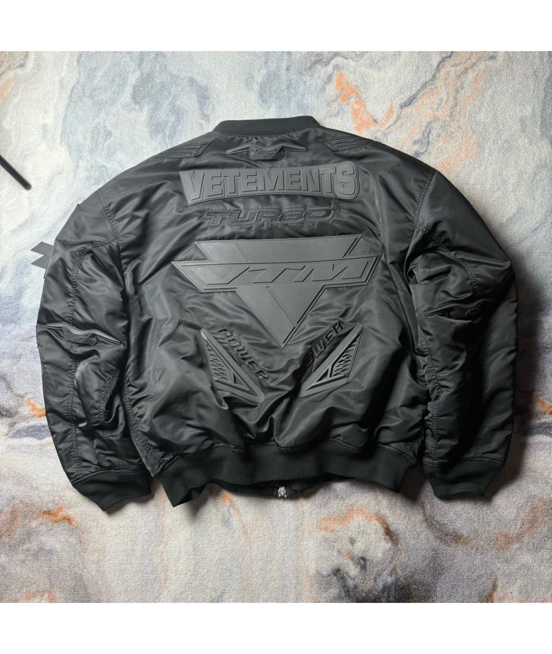 VETEMENTS Черная куртка, фото 2