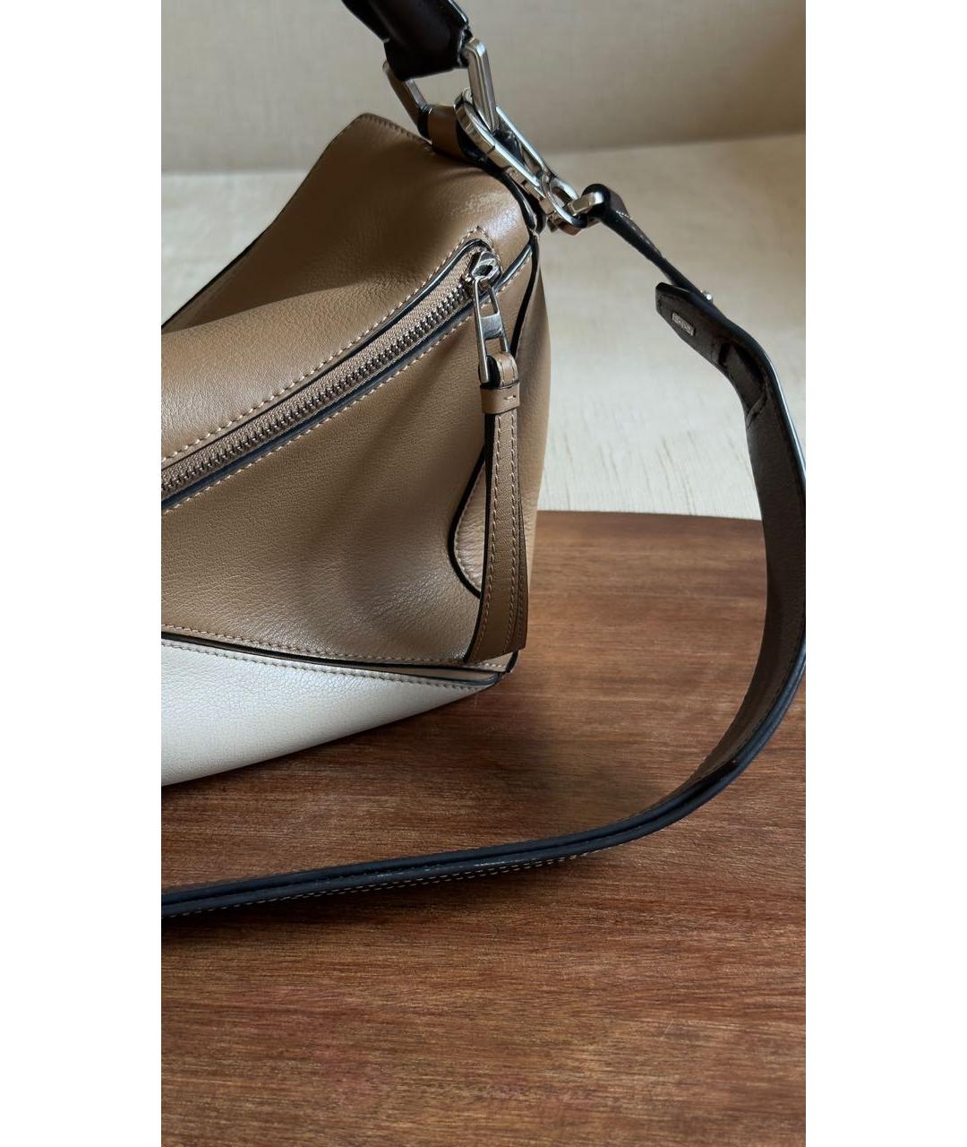 LOEWE Бежевая кожаная сумка через плечо, фото 4