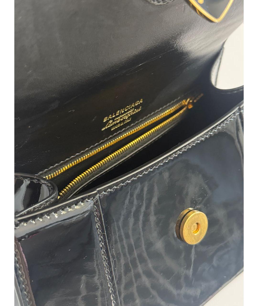 BALENCIAGA Черная сумка с короткими ручками из лакированной кожи, фото 4