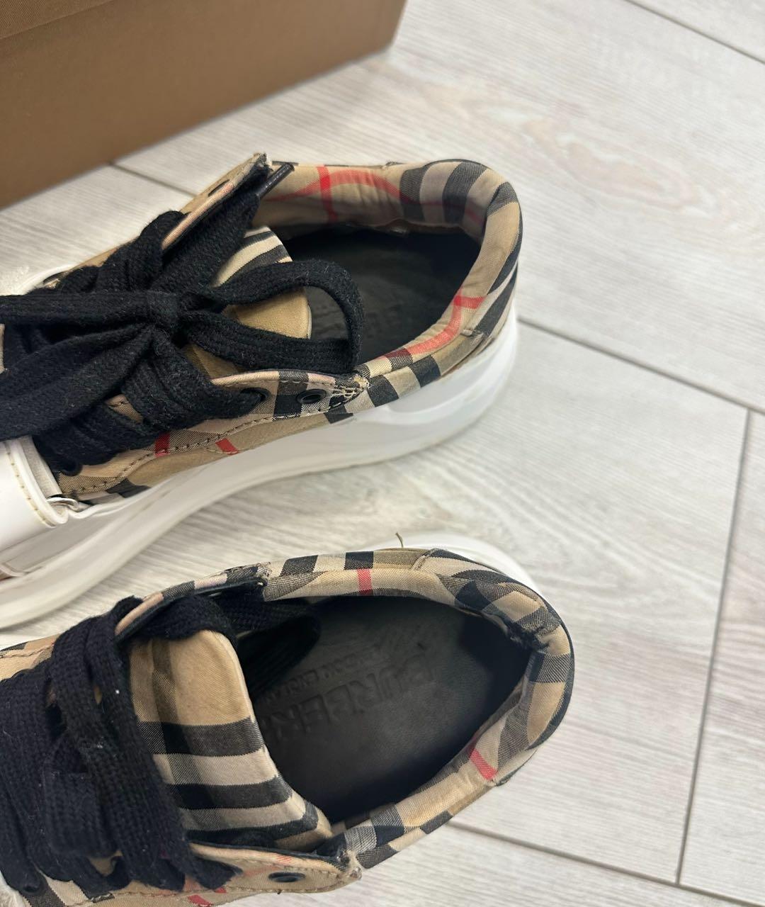 BURBERRY Бежевые кроссовки, фото 3