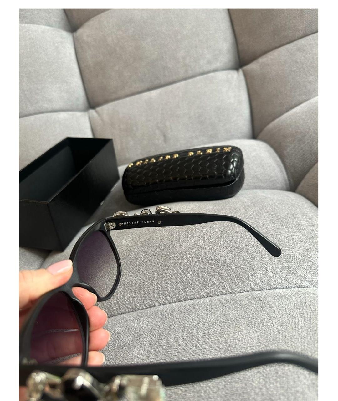 PHILIPP PLEIN Черные пластиковые солнцезащитные очки, фото 4