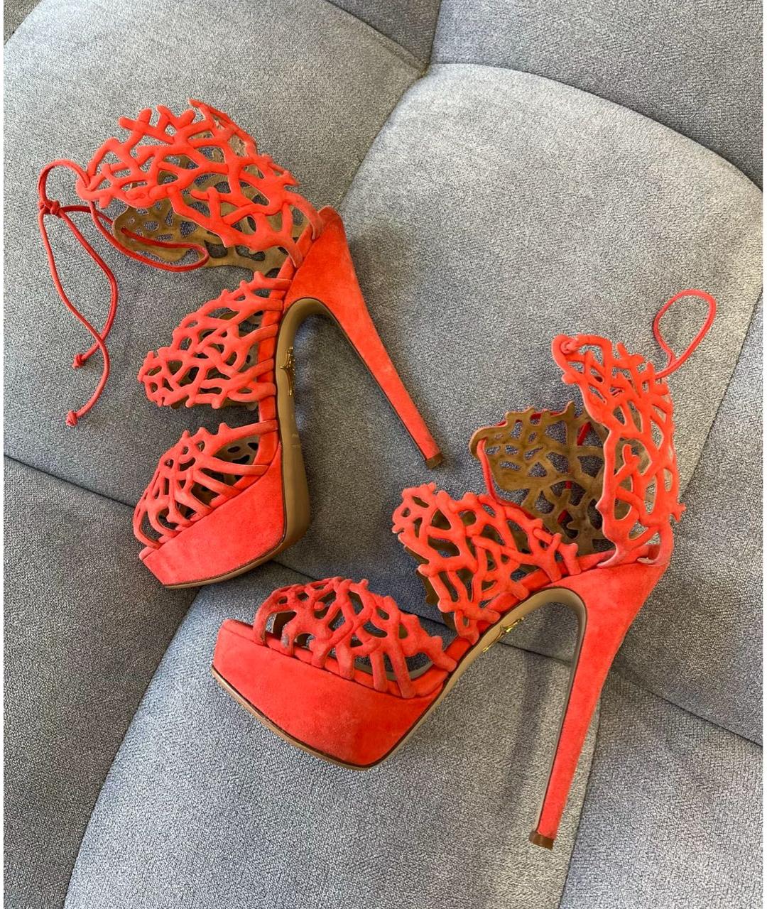CHARLOTTE OLYMPIA Оранжевое замшевые босоножки, фото 3