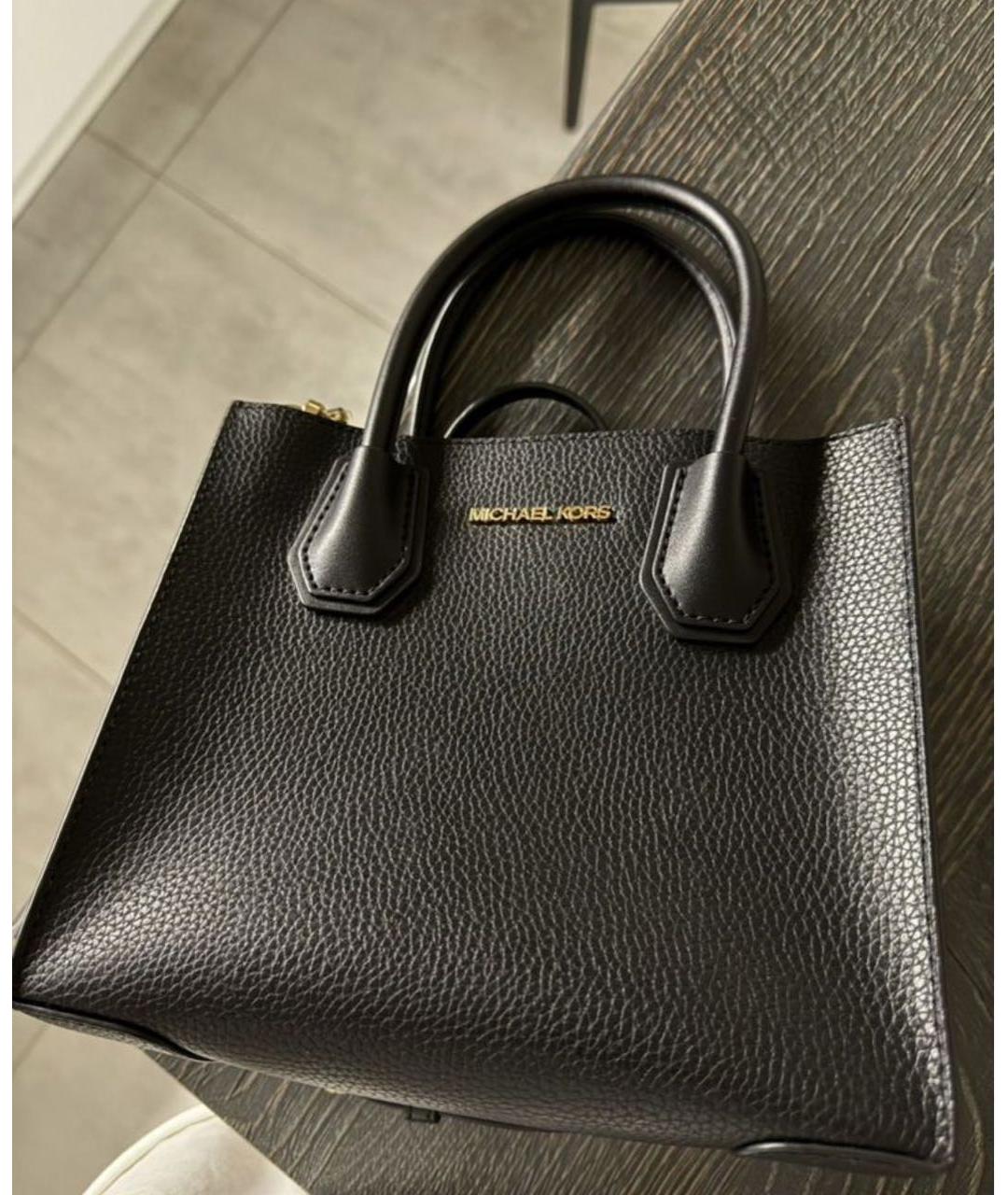 MICHAEL KORS Черная кожаная сумка с короткими ручками, фото 2