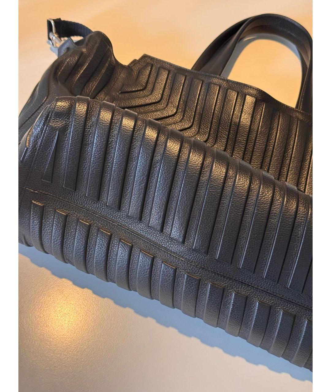 BALENCIAGA Черная кожаная сумка тоут, фото 5