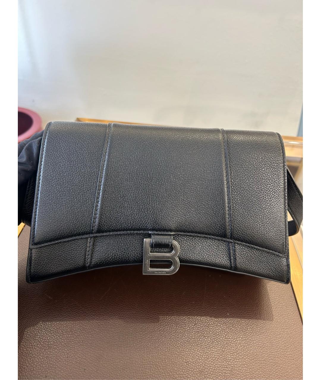 BALENCIAGA Черная кожаная сумка через плечо, фото 2