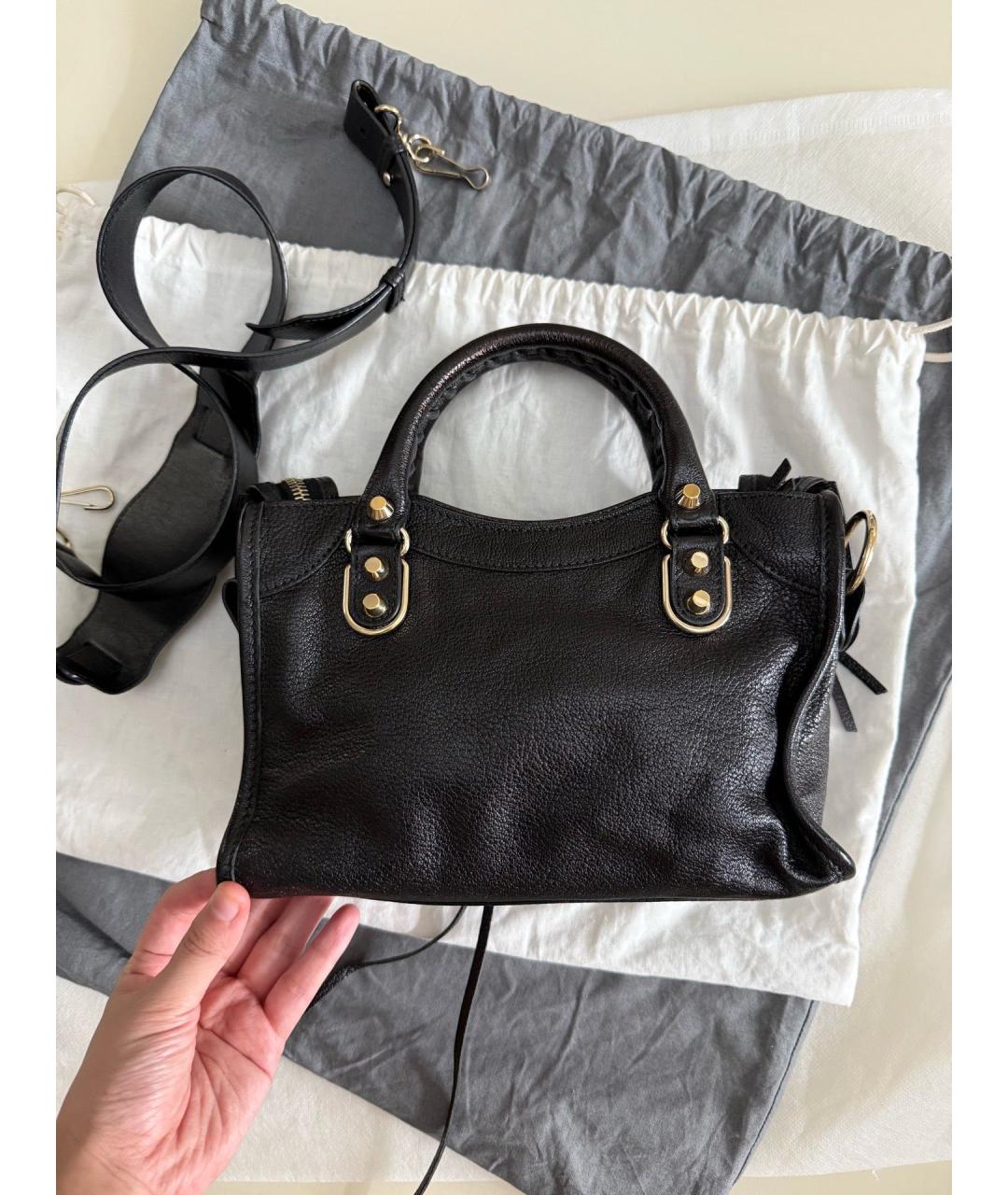 BALENCIAGA Черная кожаная сумка через плечо, фото 3