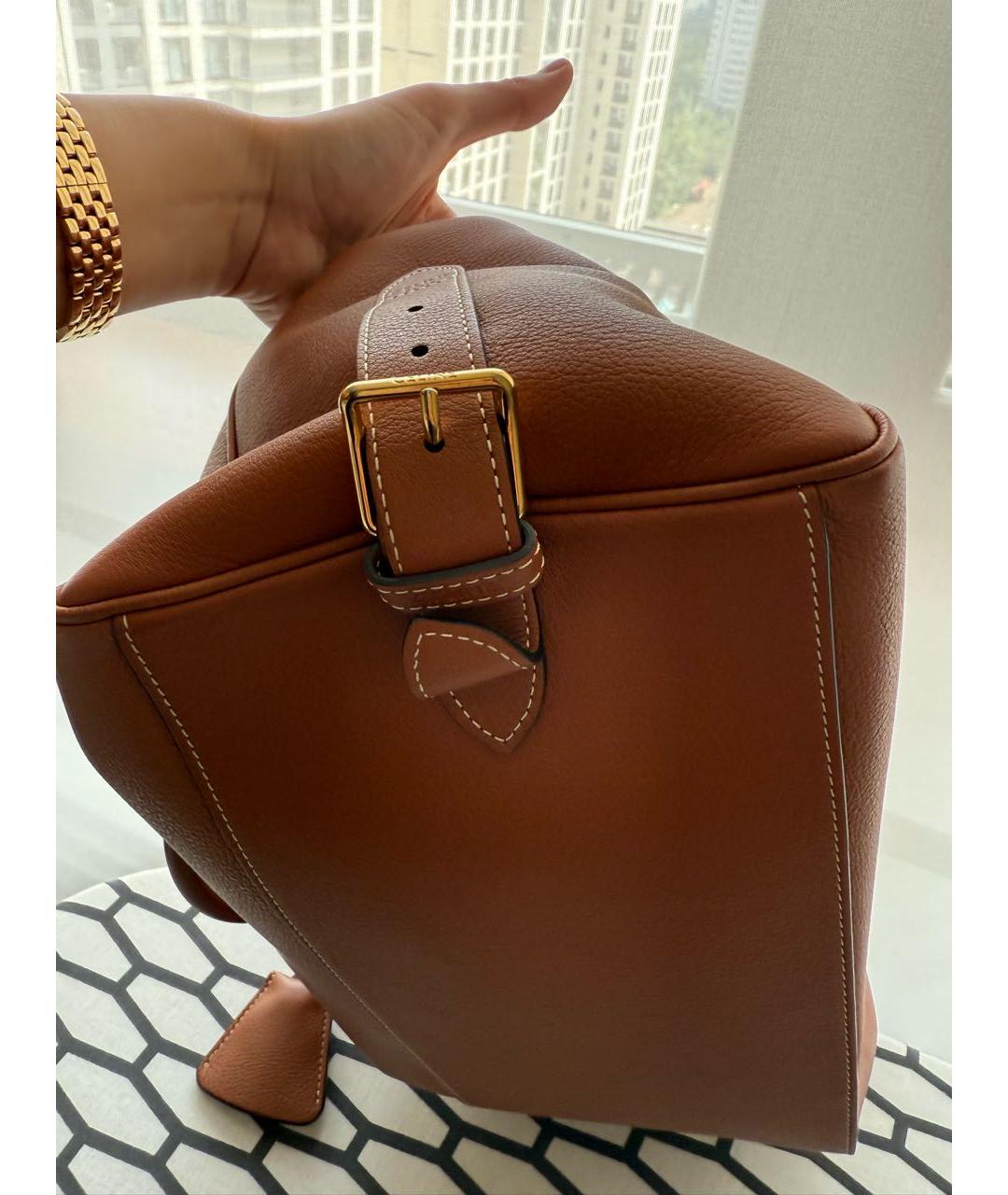 CELINE Коричневая кожаная сумка с короткими ручками, фото 6
