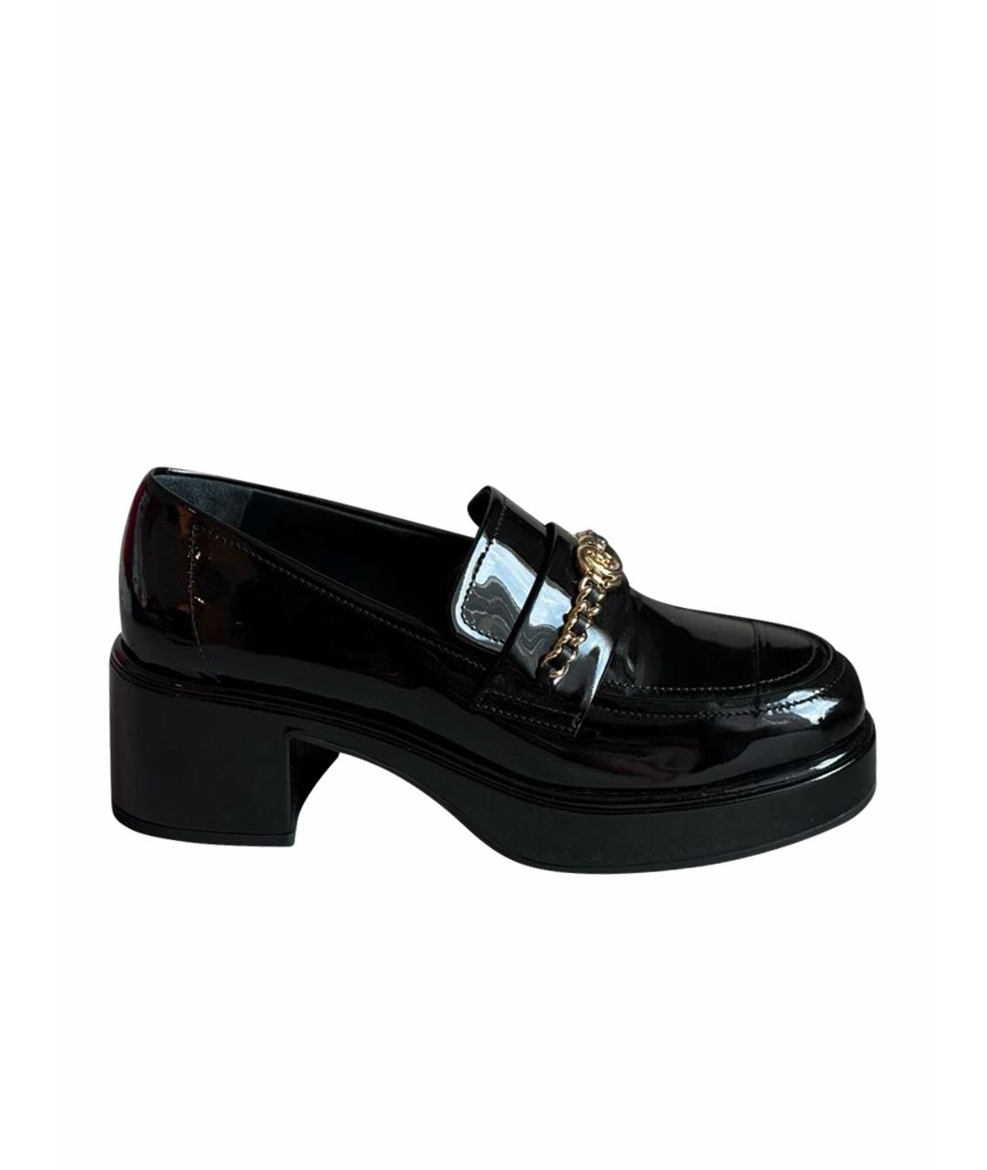 CHANEL Черные лоферы из лакированной кожи, фото 1