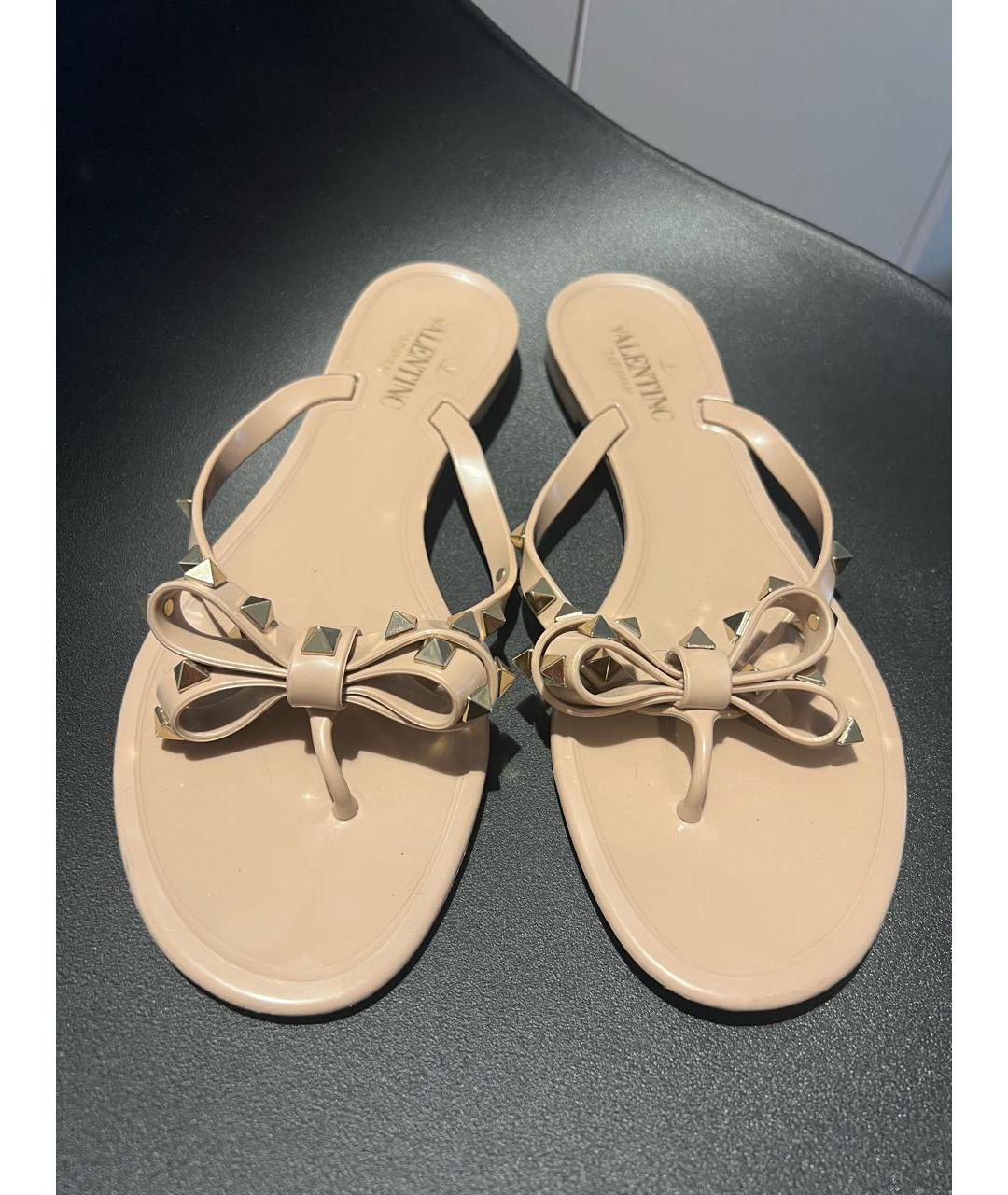 VALENTINO Розовые резиновые шлепанцы, фото 2