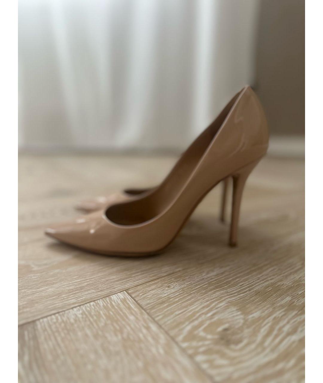 FERRAGAMO Бежевые туфли из лакированной кожи, фото 3