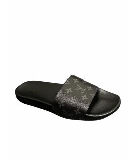 LOUIS VUITTON Шлепанцы