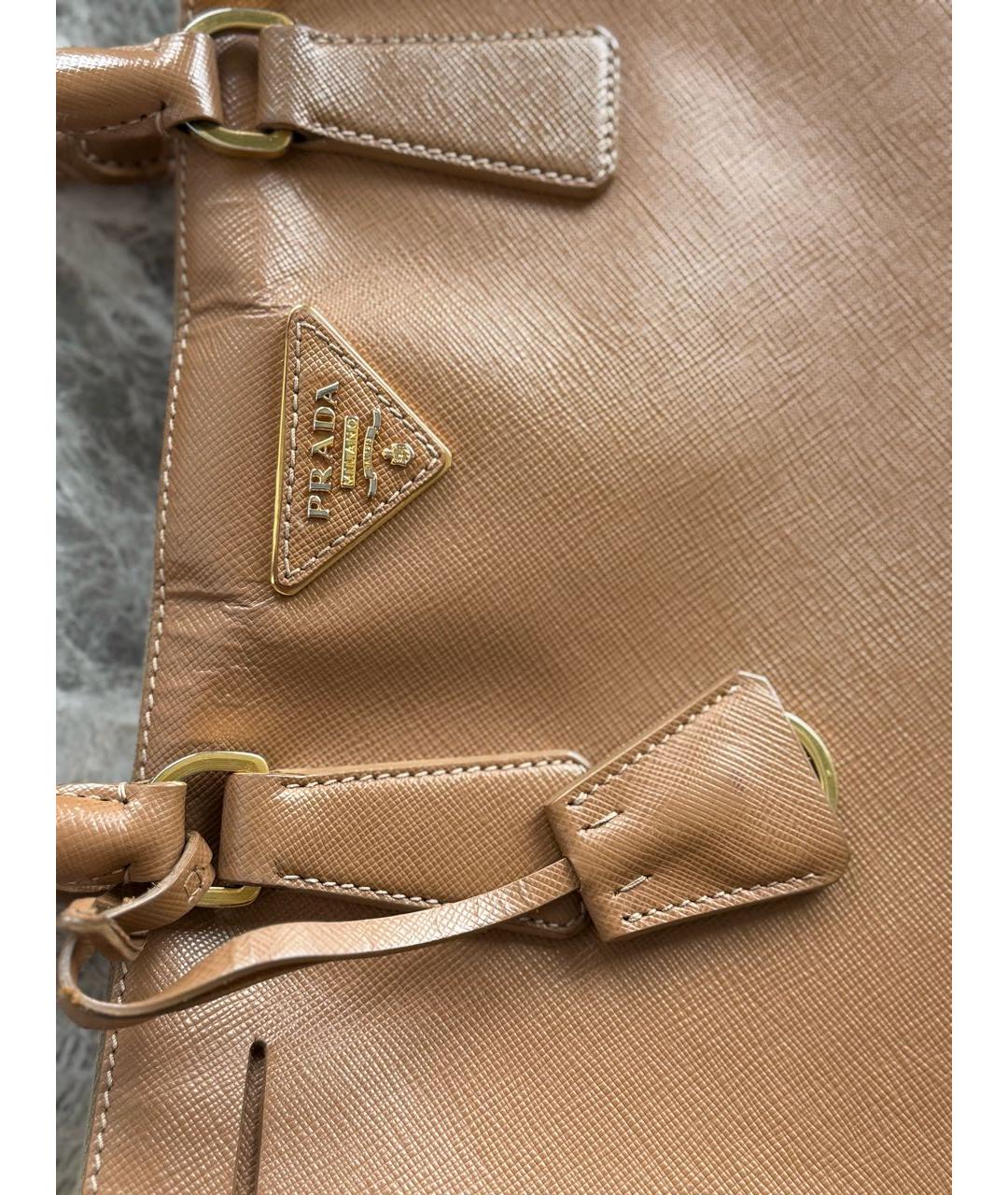 PRADA Коричневая кожаная сумка с короткими ручками, фото 7