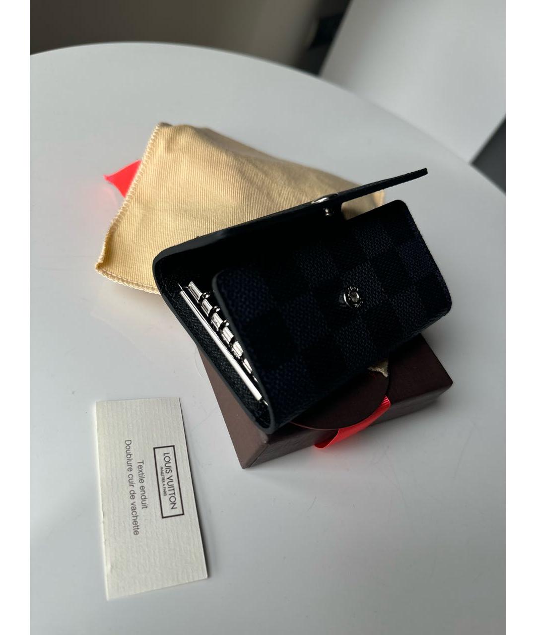 LOUIS VUITTON Черная ключница, фото 4