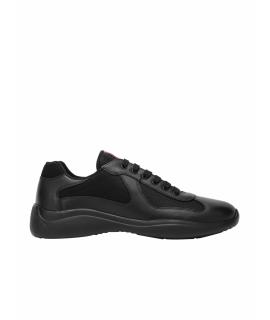 PRADA Низкие кроссовки / кеды
