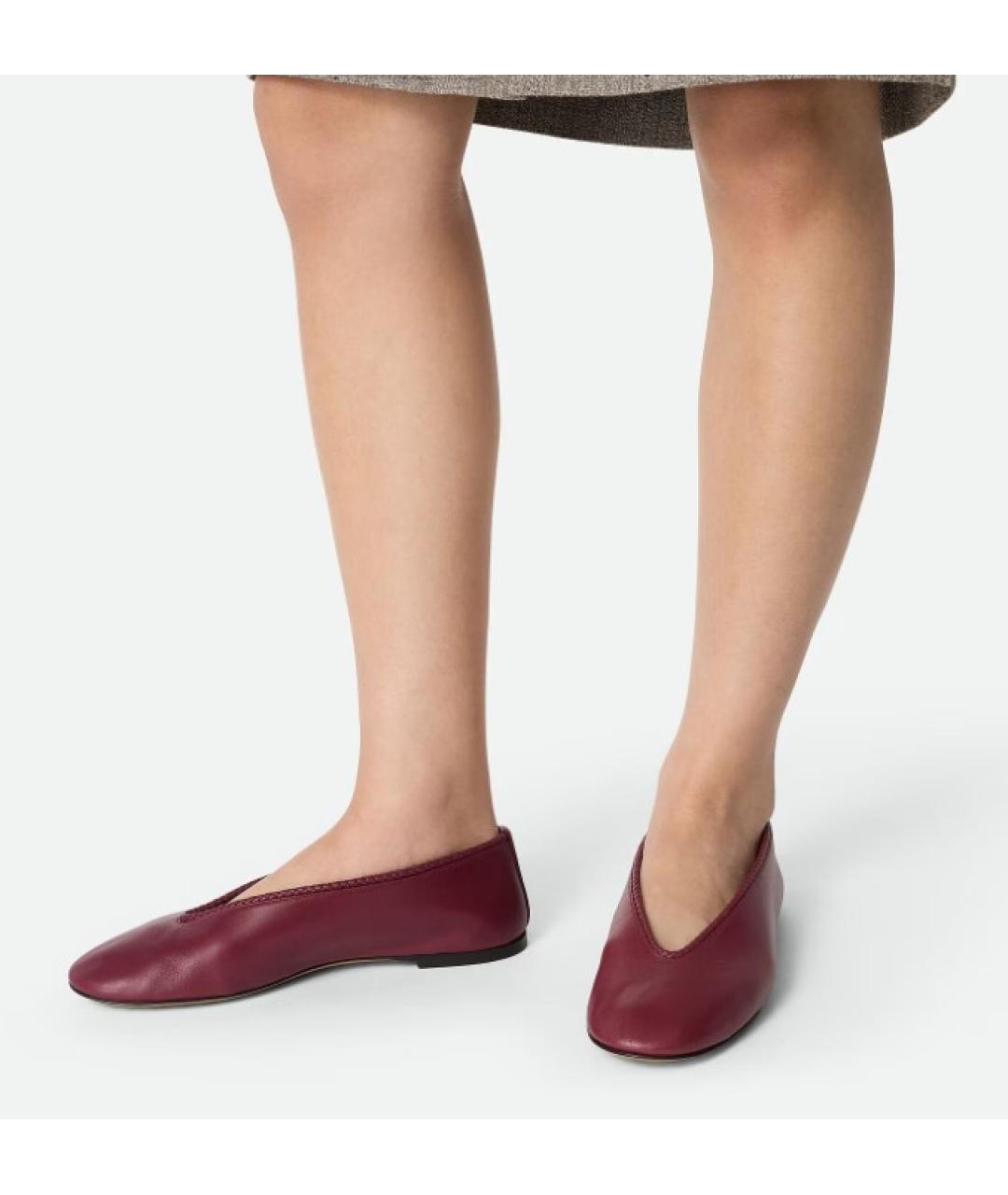 BOTTEGA VENETA Бордовые кожаные балетки, фото 2