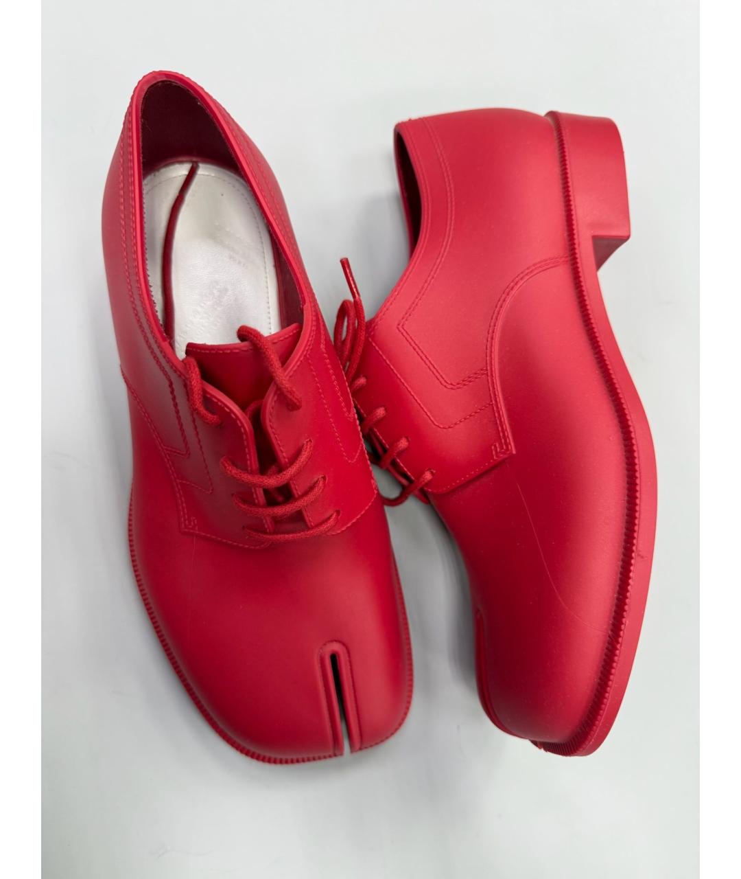MAISON MARGIELA Красные резиновые брогги и оксфорды, фото 2
