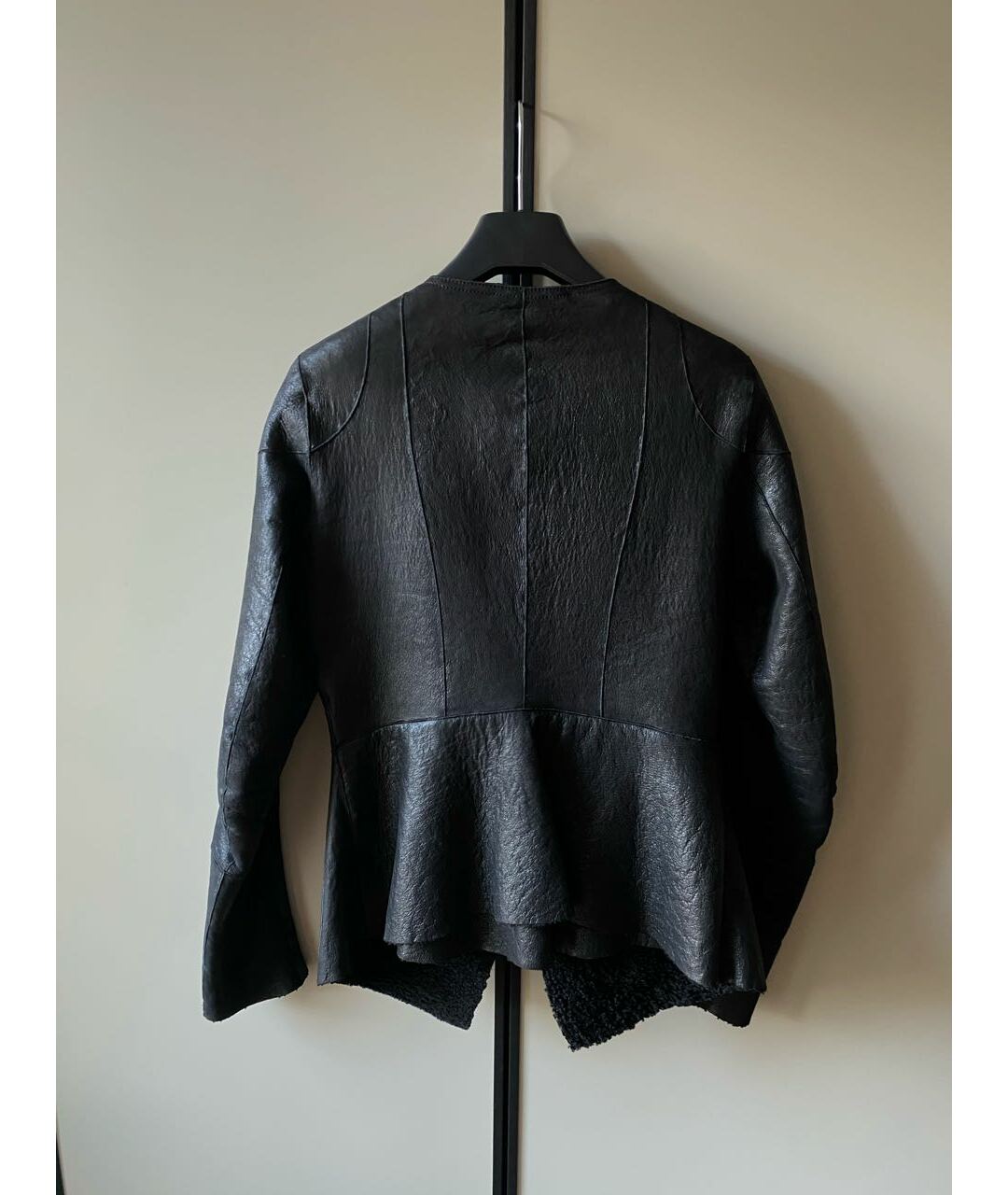 CELINE Черная кожаная куртка, фото 2