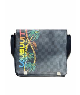 LOUIS VUITTON Поясная сумка