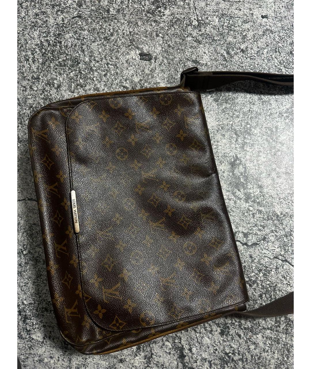 LOUIS VUITTON Коричневая кожаная сумка на плечо, фото 2