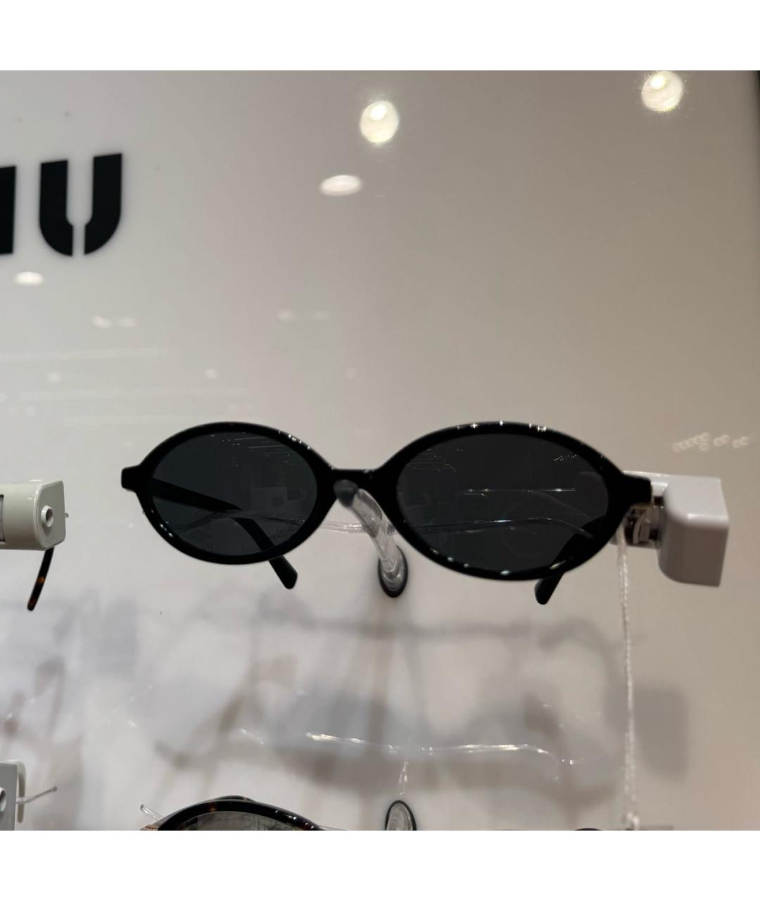 MIU MIU Черные пластиковые солнцезащитные очки, фото 2