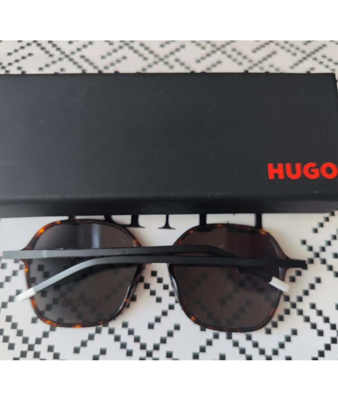 HUGO BOSS Коричневые пластиковые солнцезащитные очки, фото 2