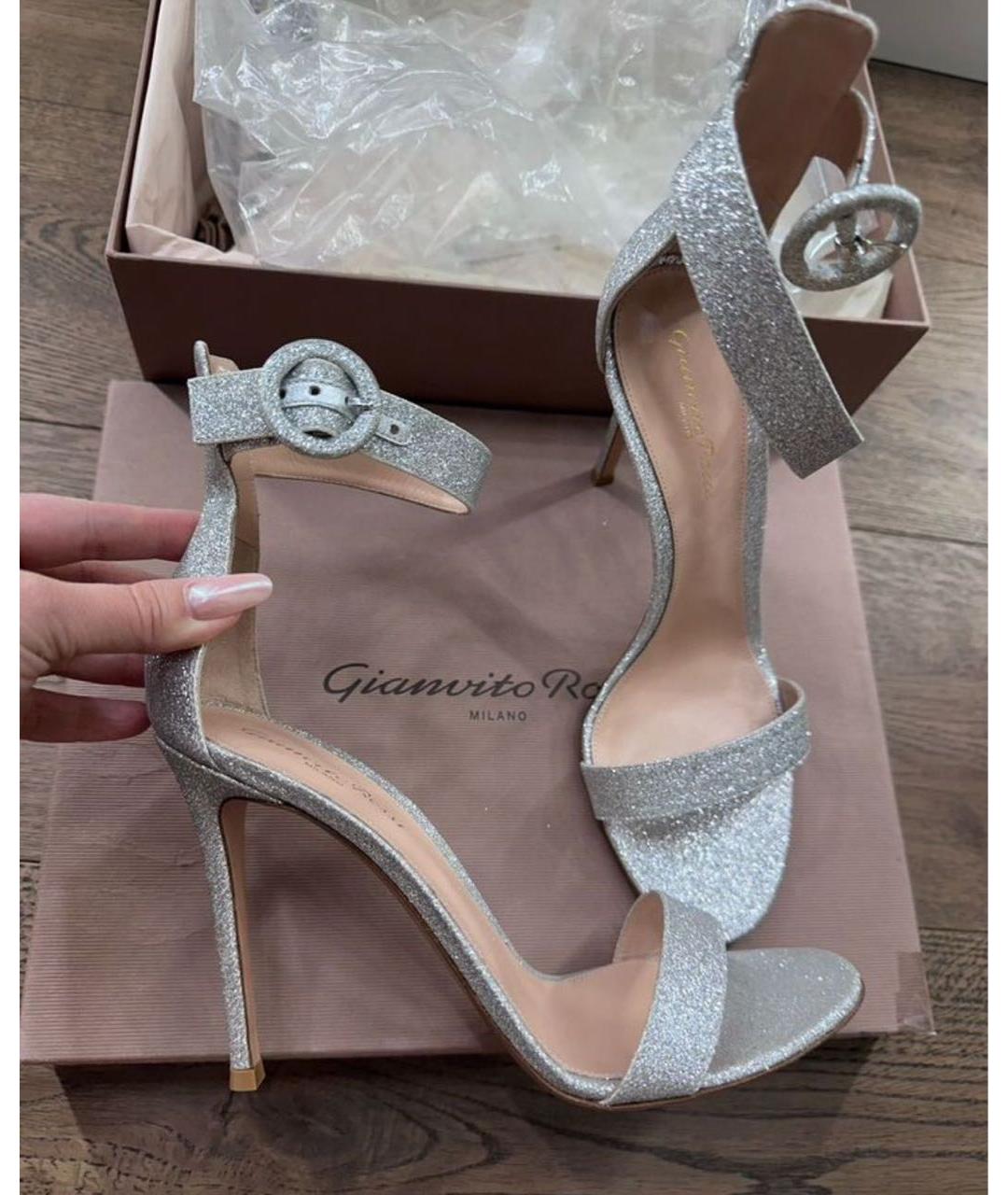 GIANVITO ROSSI Серебряные босоножки, фото 3