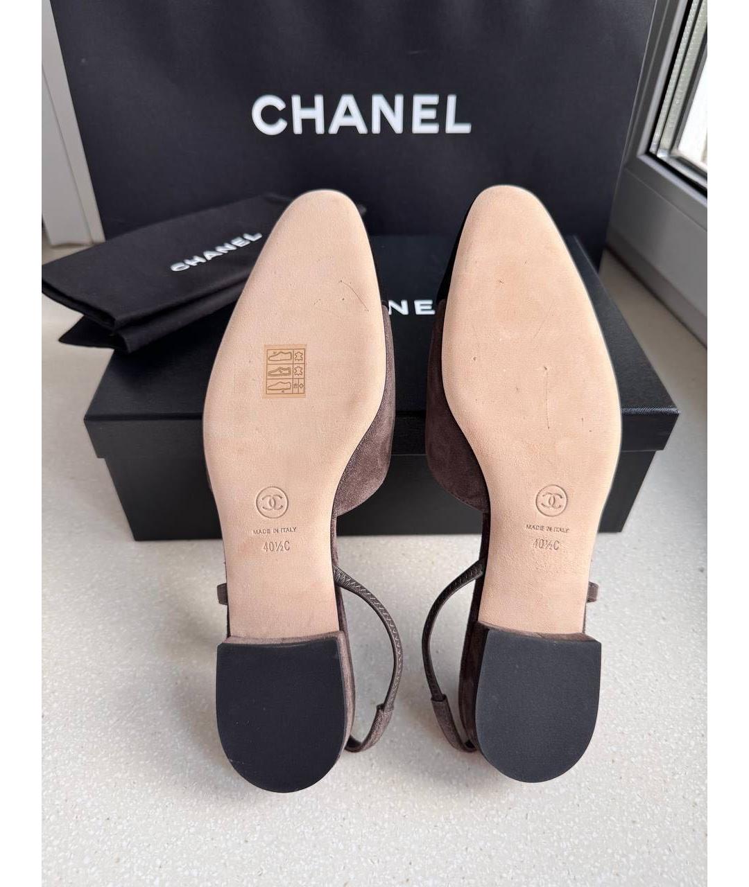 CHANEL Серые замшевые лодочки на низком каблуке, фото 3