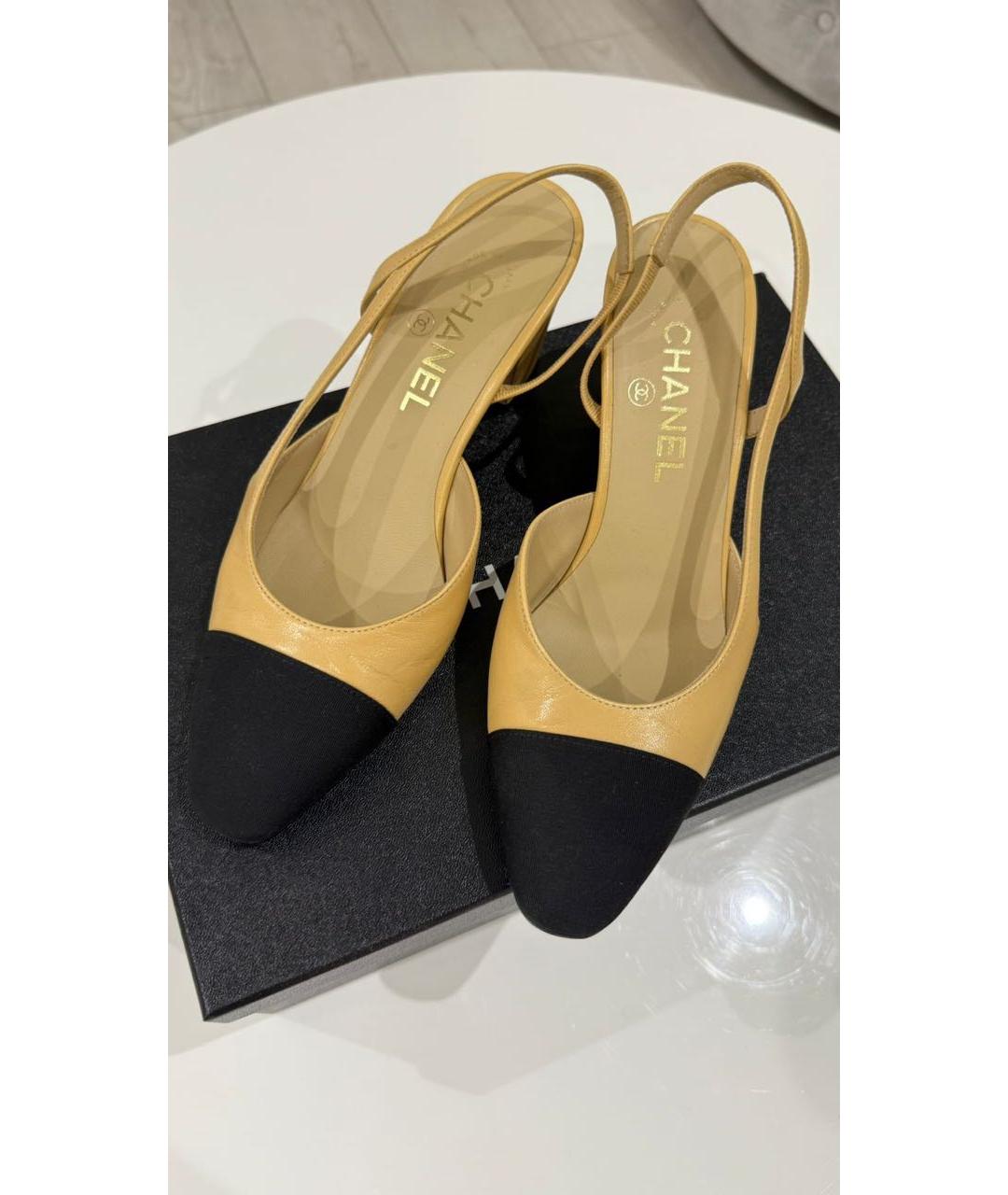 CHANEL Бежевые кожаные туфли, фото 2