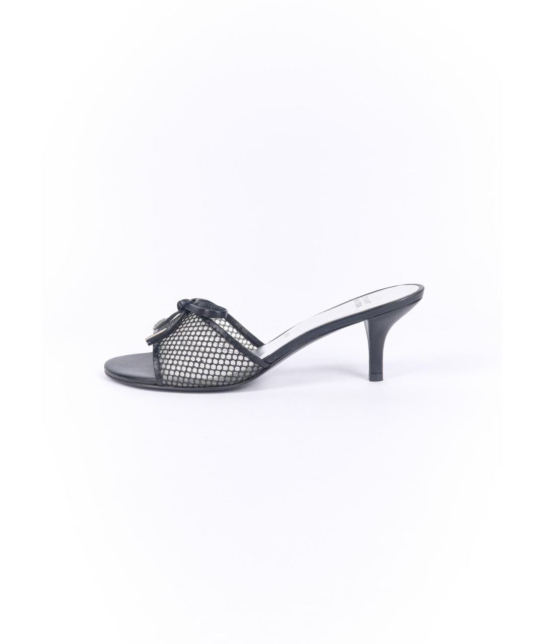 STUART WEITZMAN Черные текстильные мюли, фото 7
