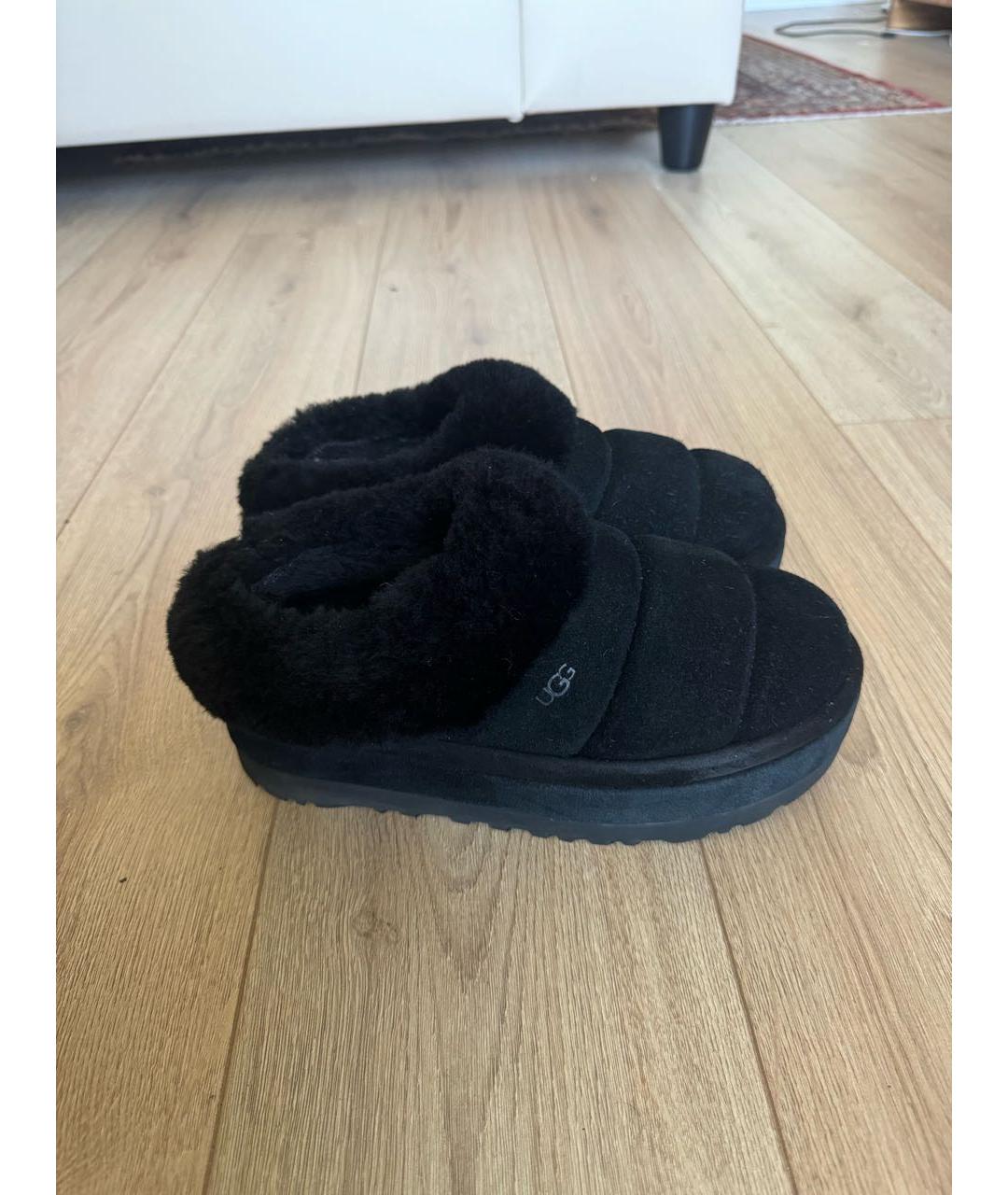 UGG AUSTRALIA Черные замшевые ботинки, фото 5