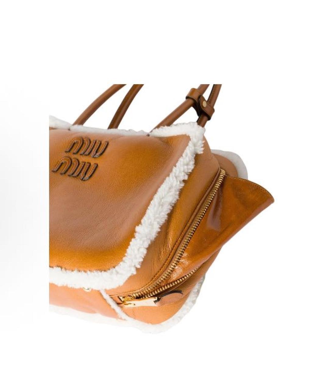 MIU MIU Оранжевая кожаная сумка с короткими ручками, фото 4