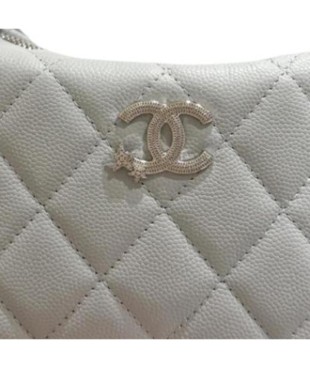 CHANEL Белая сумка с короткими ручками, фото 4