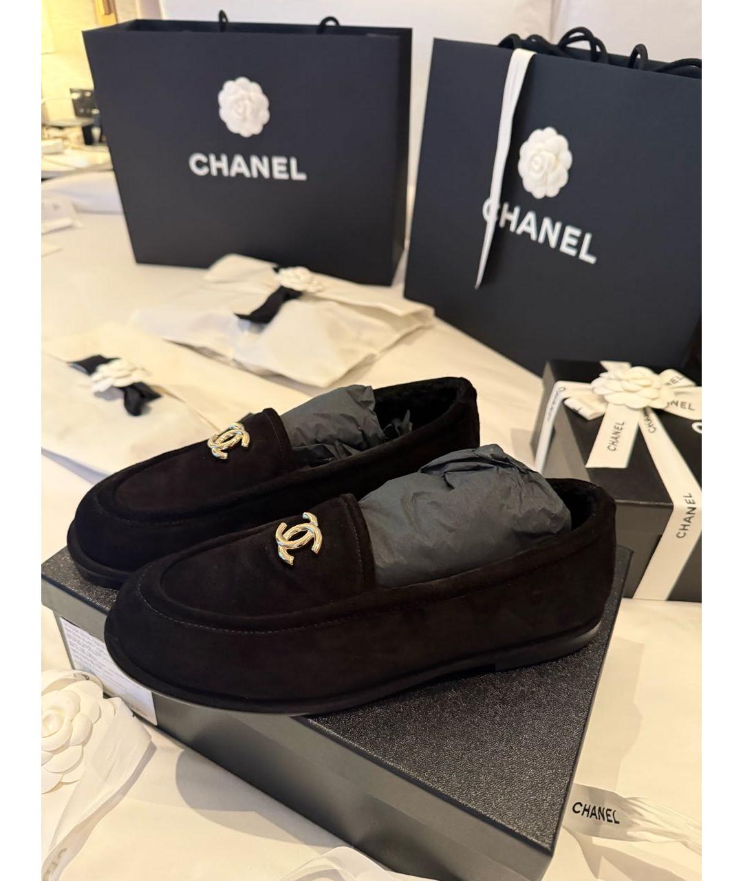 CHANEL Черные замшевые лоферы, фото 5