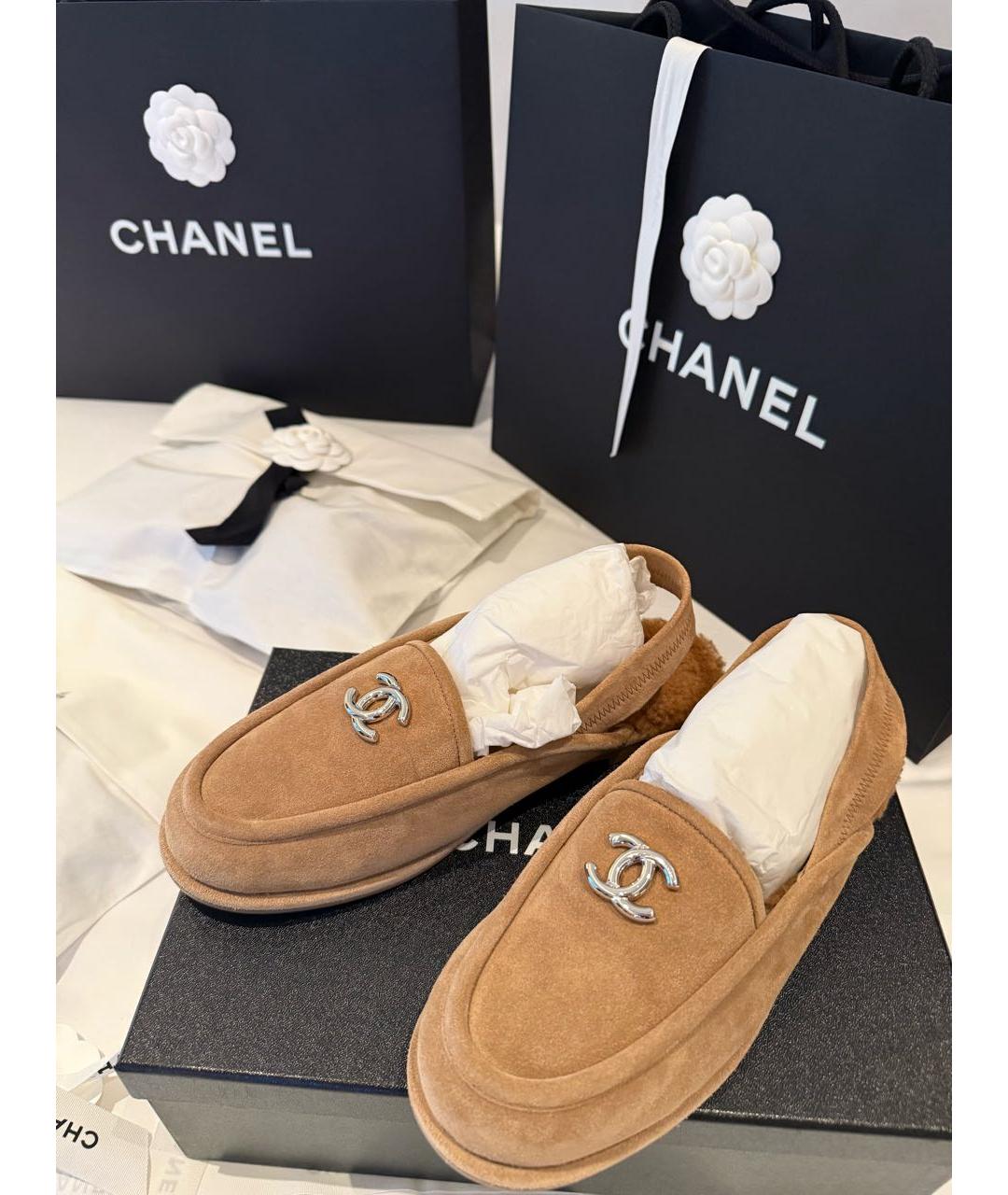 CHANEL Бежевые замшевые мюли, фото 4