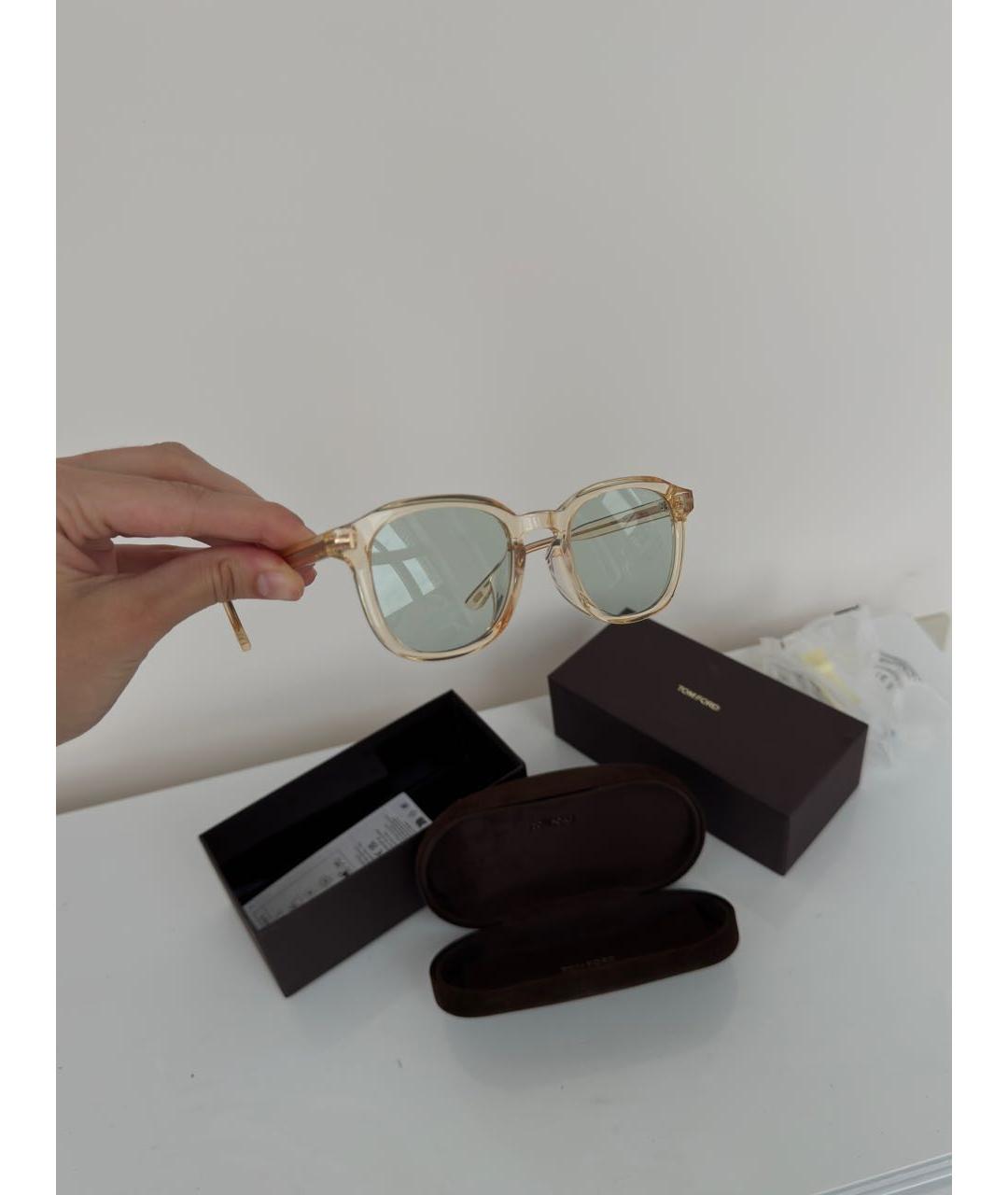 TOM FORD Золотые пластиковые солнцезащитные очки, фото 6