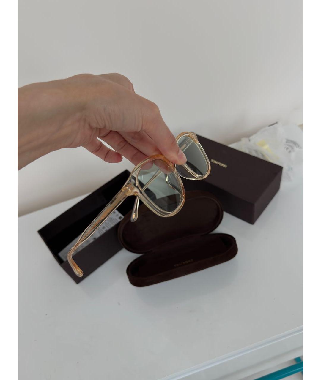 TOM FORD Золотые пластиковые солнцезащитные очки, фото 3