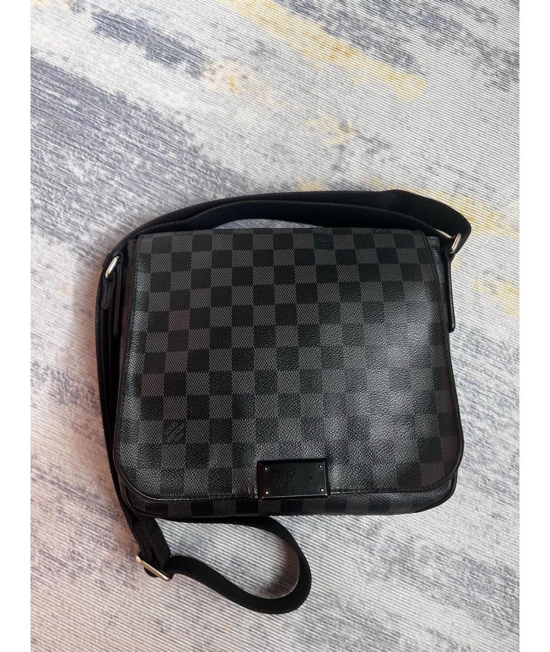 LOUIS VUITTON Черная барсетка, фото 8