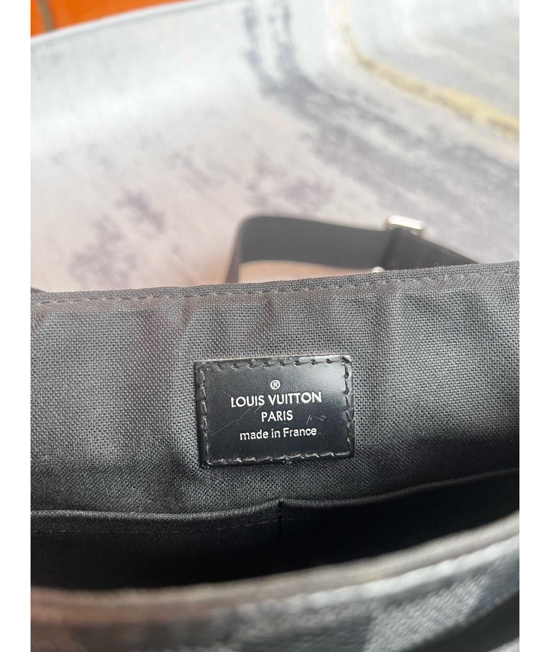 LOUIS VUITTON Черная барсетка, фото 6