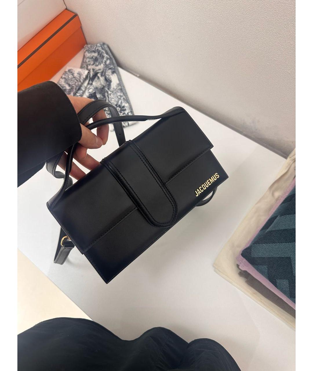 JACQUEMUS Черная кожаная сумка через плечо, фото 3