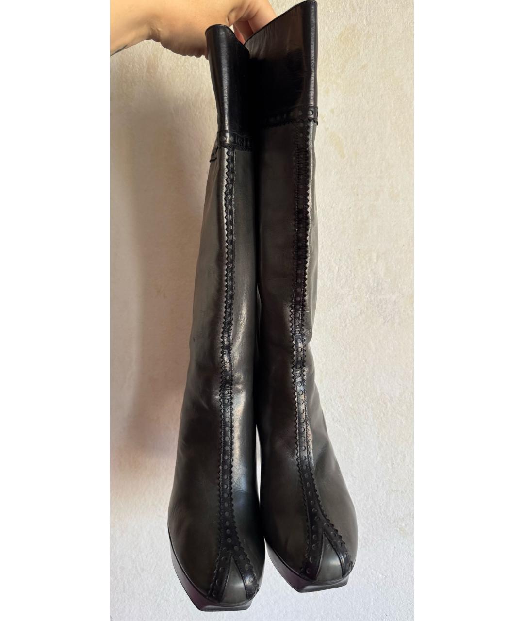 SAINT LAURENT Серые кожаные сапоги, фото 2
