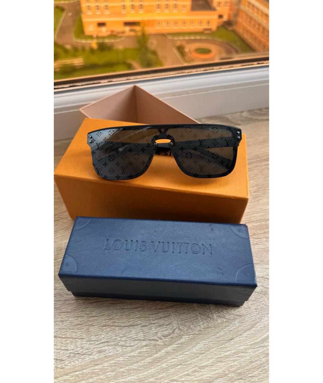 LOUIS VUITTON Черные пластиковые солнцезащитные очки, фото 4