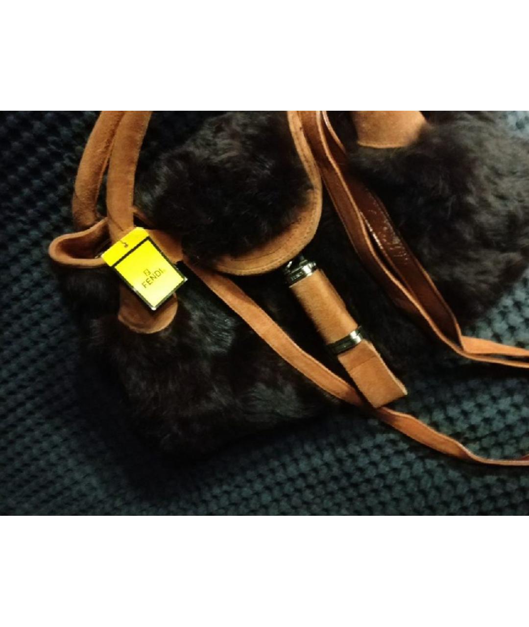 FENDI Коричневая меховая сумка с короткими ручками, фото 4